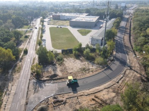 Skrzyżowanie ul. Szczawnickiej i Podolańskiej widziane z perspektywy lotu ptaka