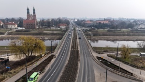 widok na most Chrobrego od strony centrum
