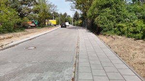 Nowa nawierzchnia i chodnik na ul. Świętowidzkiej