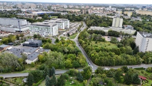 Widok na szpitale w rejonie ul. Wrzoska od ul. Dojazd
