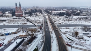 Plac budowy widziany z perspektywy drona - widok w kierunku wschodnim