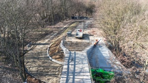 Mostek widziany z perspektywy drona