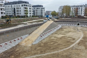 Wnętrze zbiornika retencyjnego