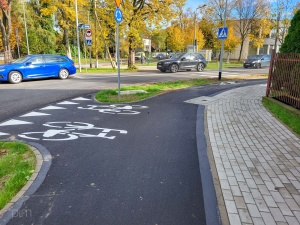 Fragment drogi rowerowej w rejonie rondo u zbiegu ulic Ługańska, Michałowo i Szczepankowo